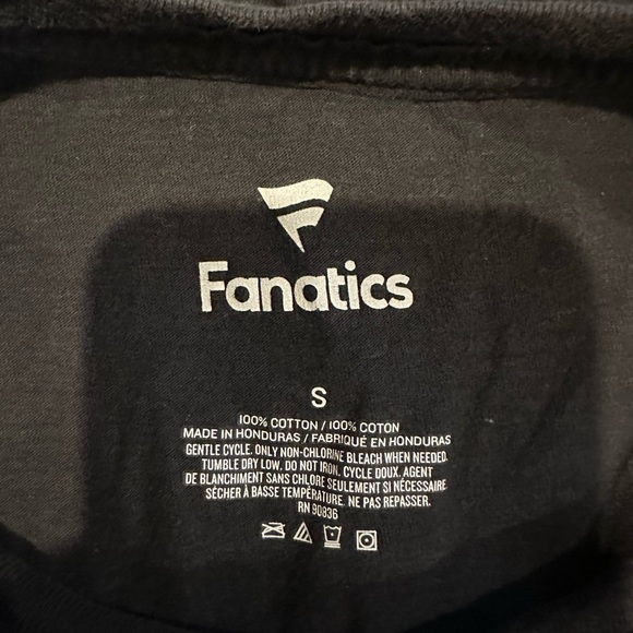 Fanatic University of Washington Shirt - Picture 2 of 2